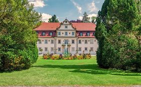 Wald&Schlosshotel Friedrichsruhe
